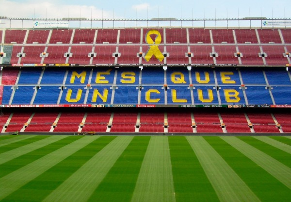 #MésQueUnLlaç's header image