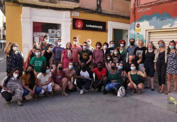 La resistencia Almería se muda. ¿Nos ayudas a seguir resistiendo?'s header image